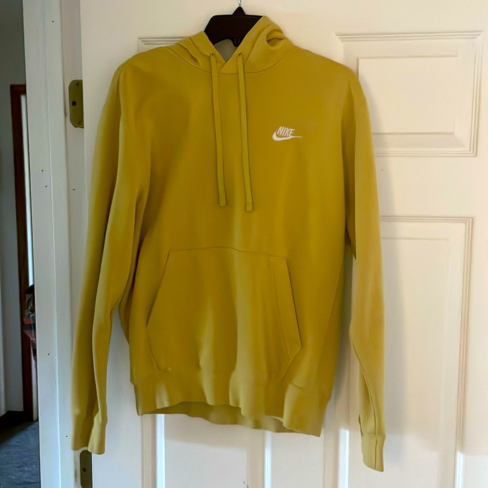Men’s Nike yellow Hoodie